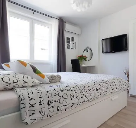 Apartment Luma